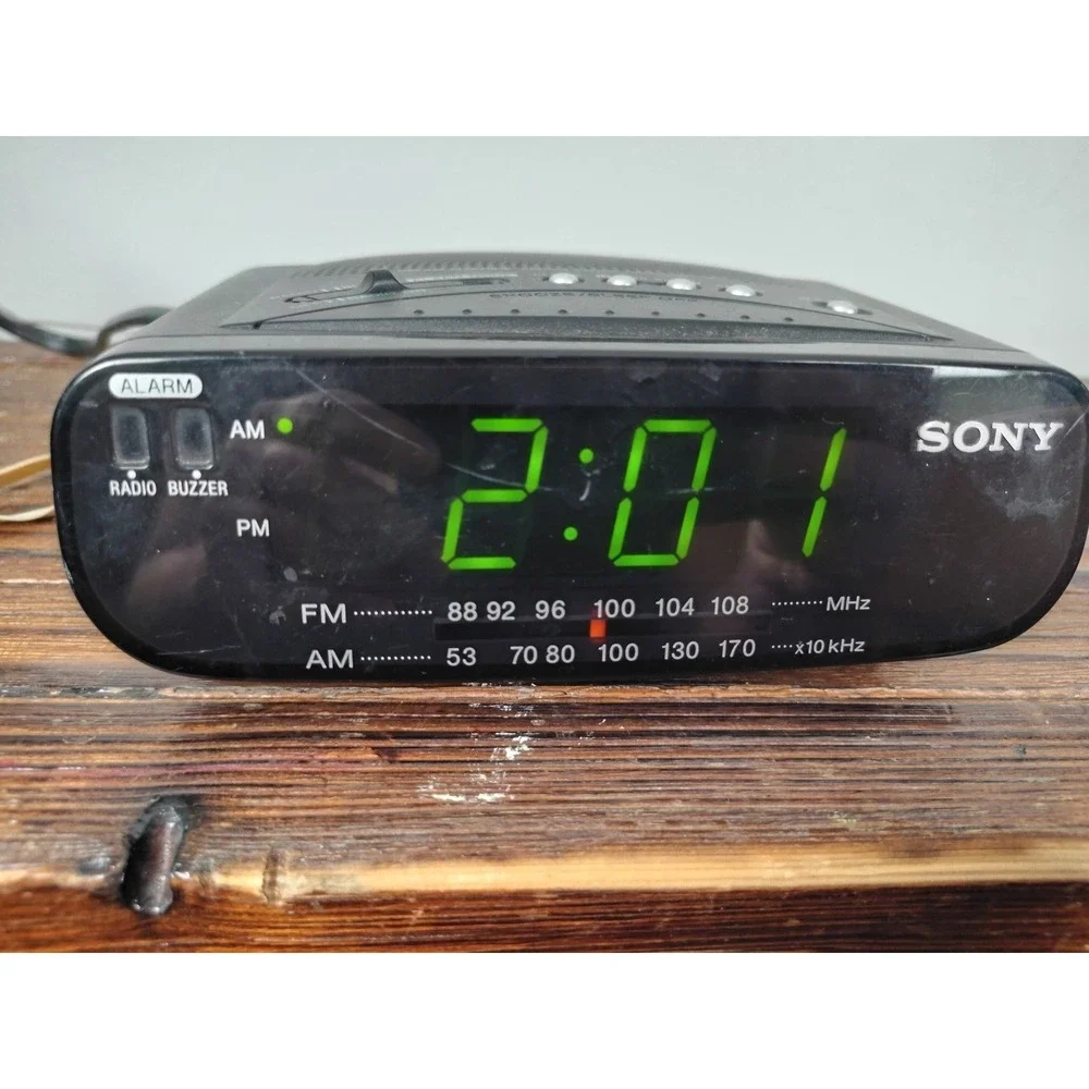 SONY ICF-C212 Dream Machine AM/FM LED Alarm Clock Radio Snooze Battery Backup
